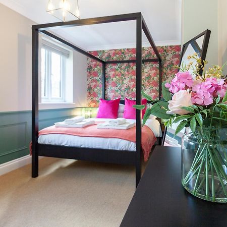 A Gem Nestled In The Heart Of Oxford With Parking! Apartment Exterior photo