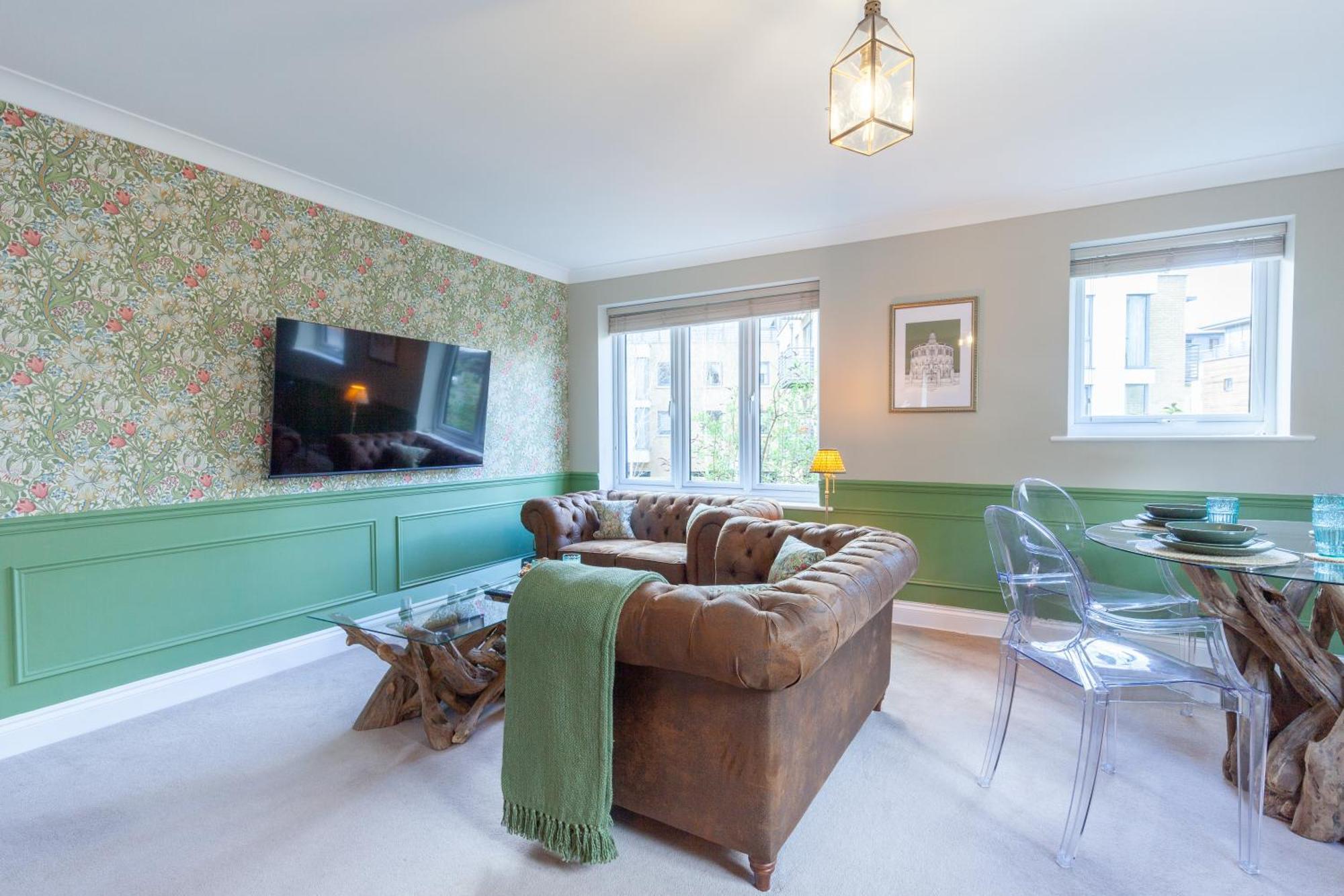 A Gem Nestled In The Heart Of Oxford With Parking! Apartment Exterior photo