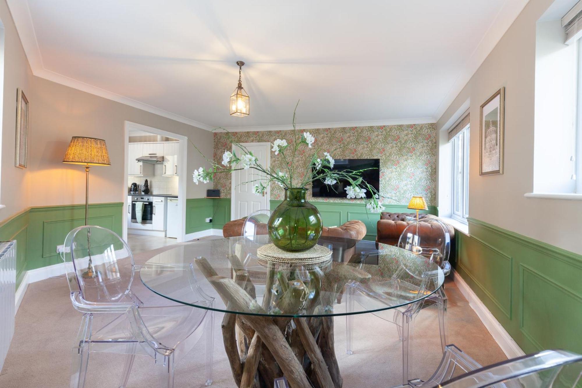 A Gem Nestled In The Heart Of Oxford With Parking! Apartment Exterior photo