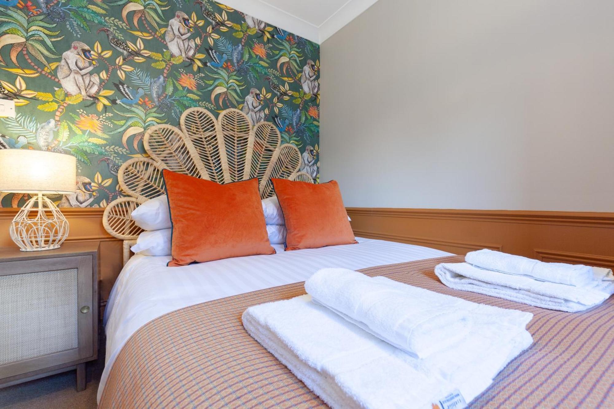 A Gem Nestled In The Heart Of Oxford With Parking! Apartment Exterior photo